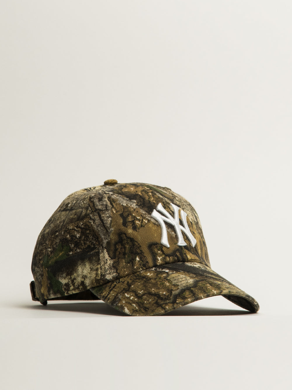 47 REAL TREE CLEANUP YANKEES