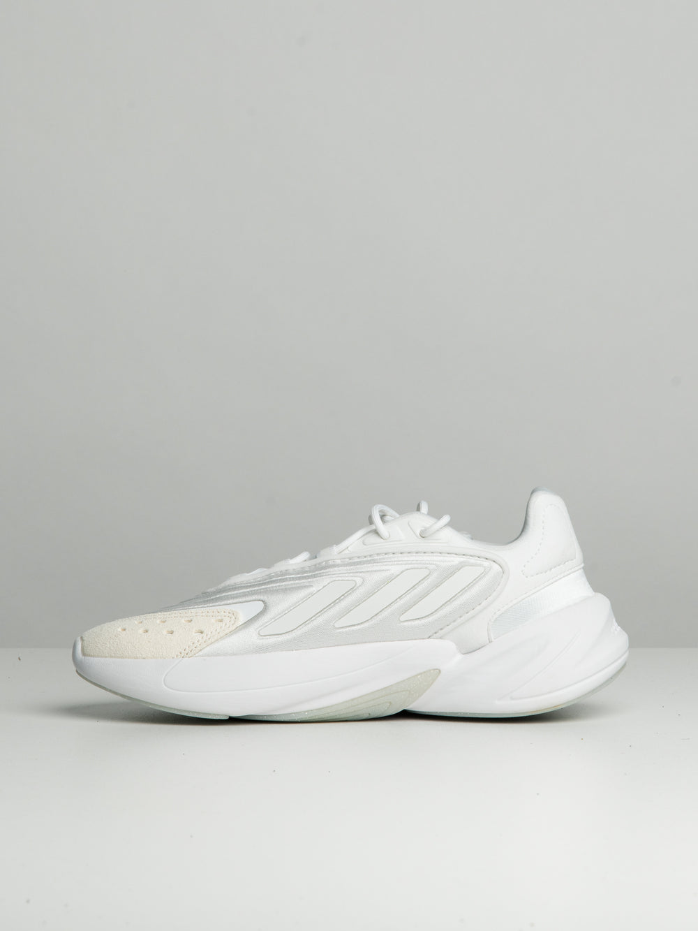 WOMENS ADIDAS OZELIA SNEAKERS - WHITE/WHITE - CLEARANCE