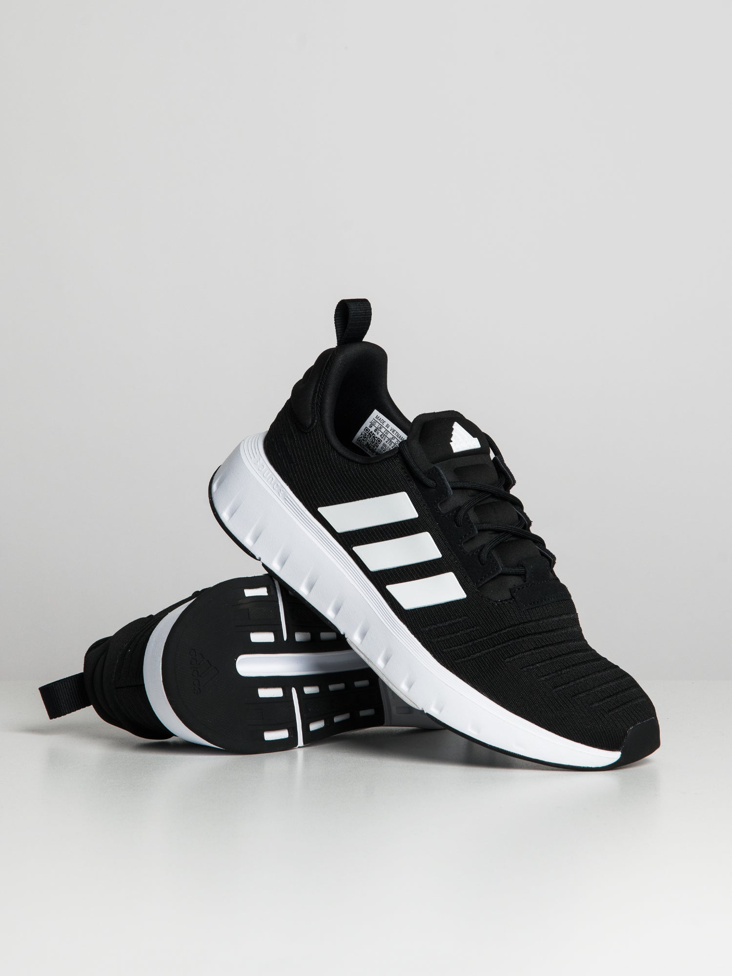 Adidas swift outlet run homme noir