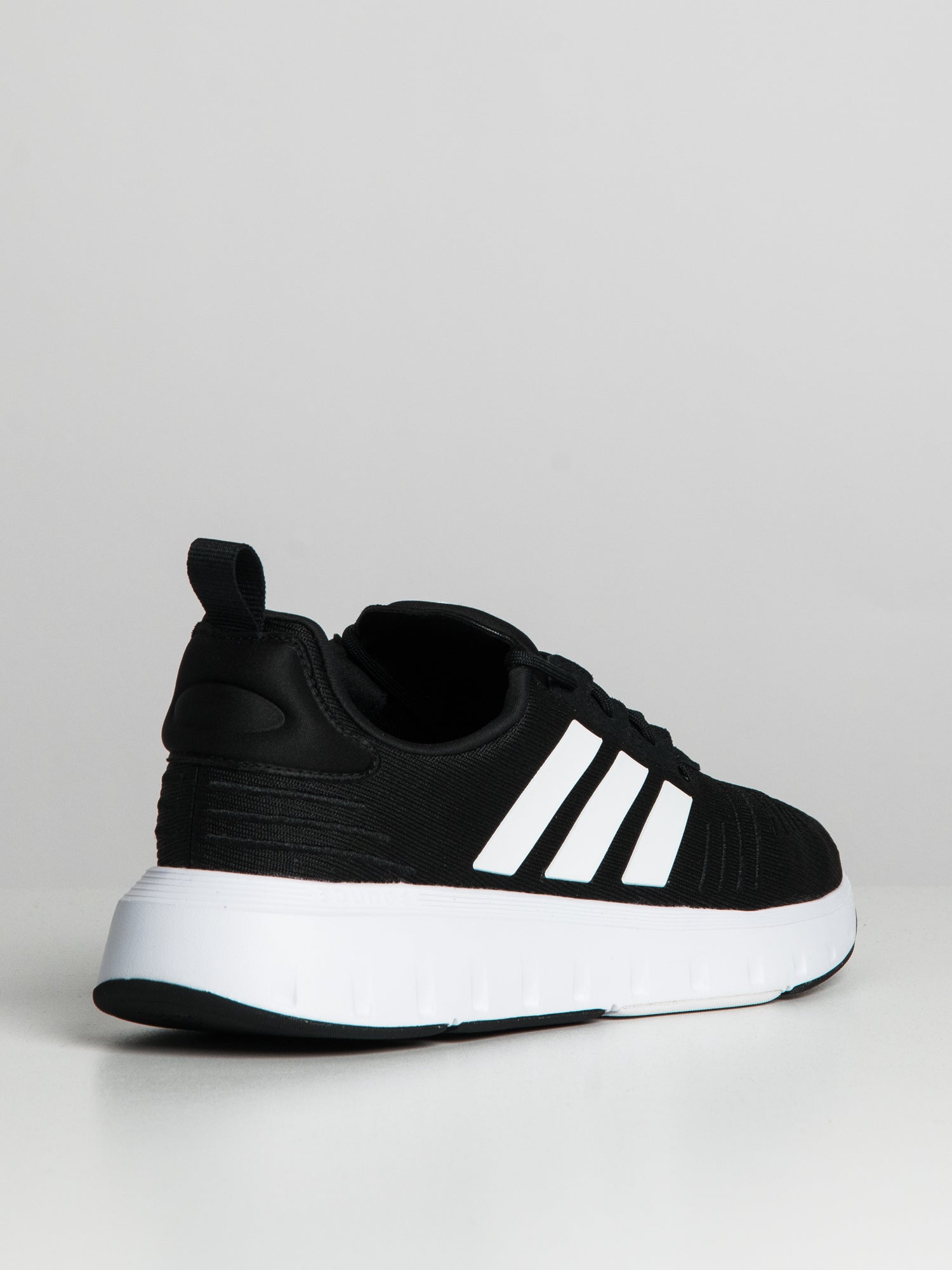 Black adidas clearance swift run