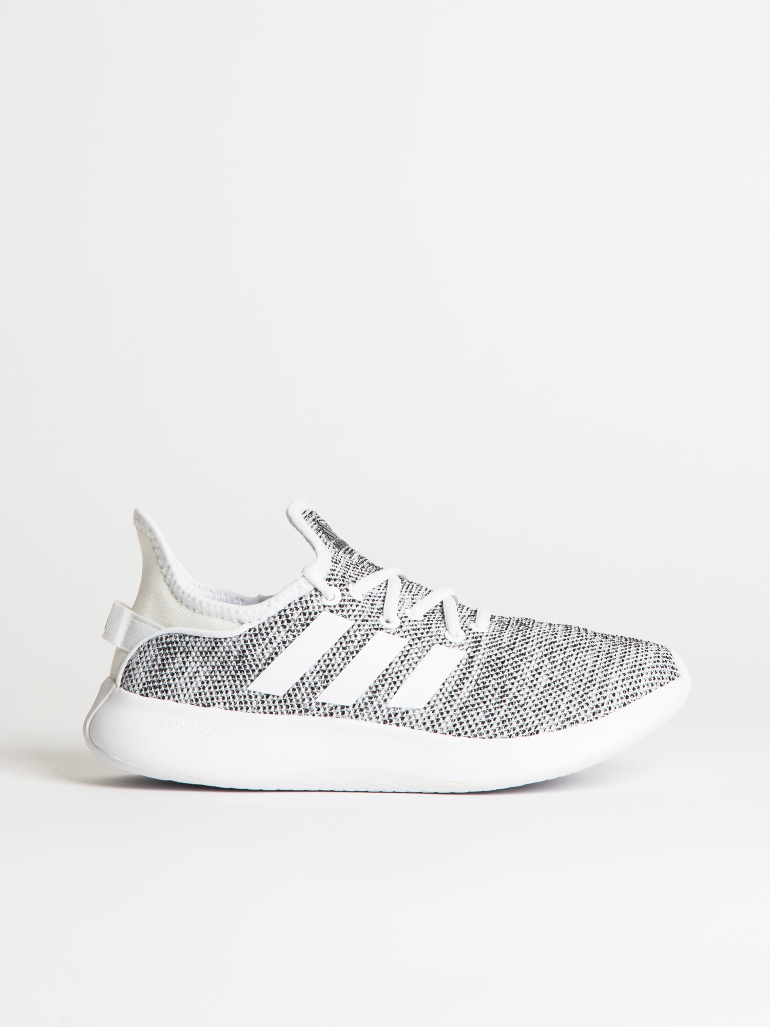 Grey and white adidas cloudfoam online