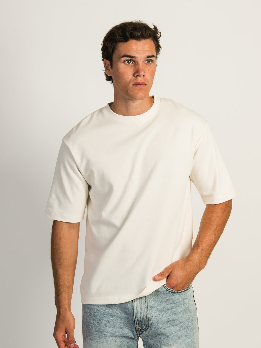 T-SHIRT BOXY FIT - CRÈME