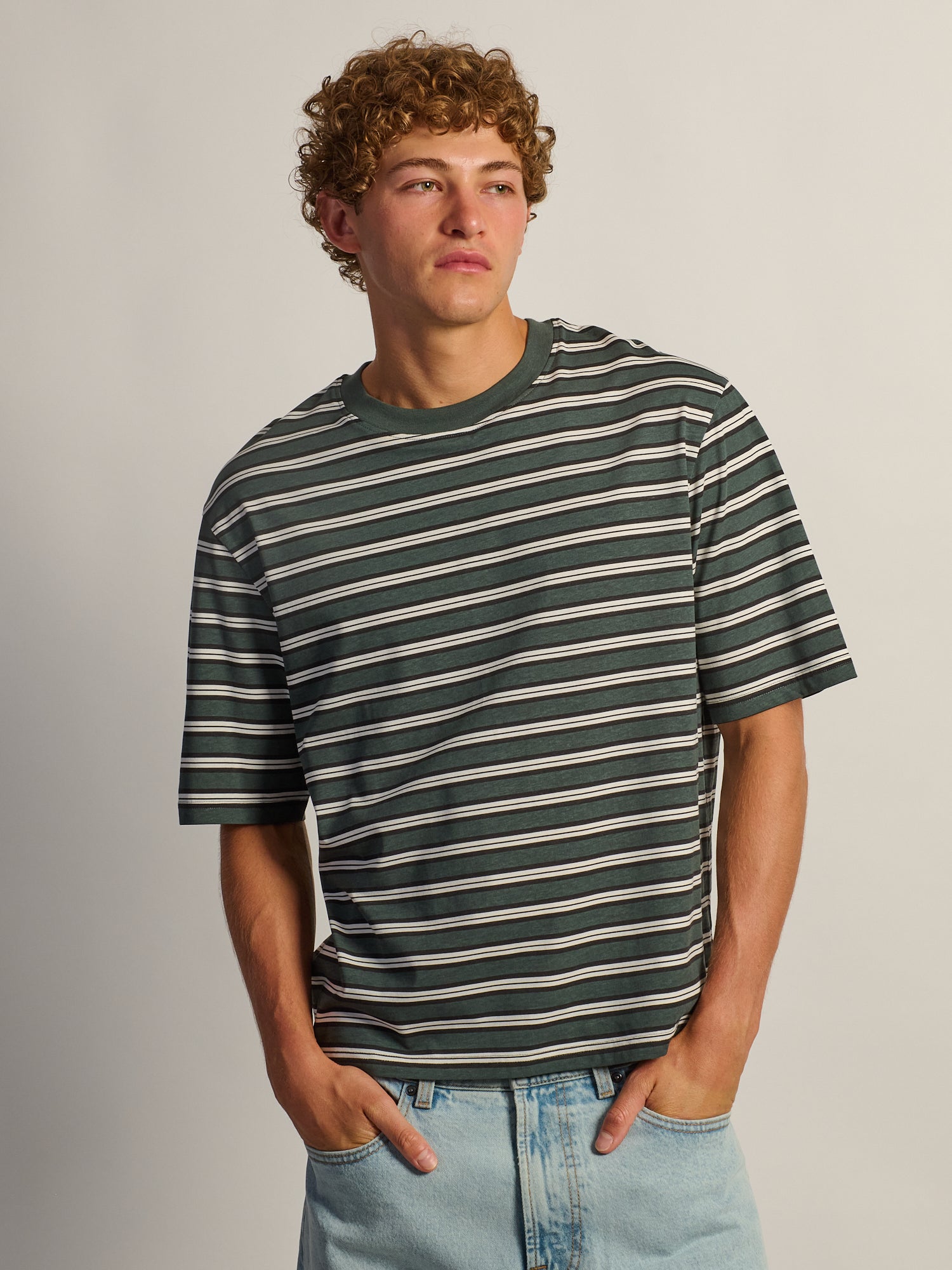 BOATHOUSE SHORT CUT T-SHIRT - FOREST