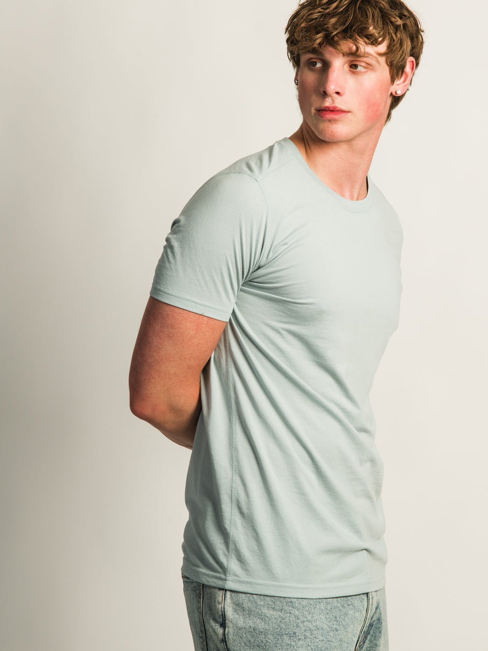 VICTOR CREWNECK - CEMENT