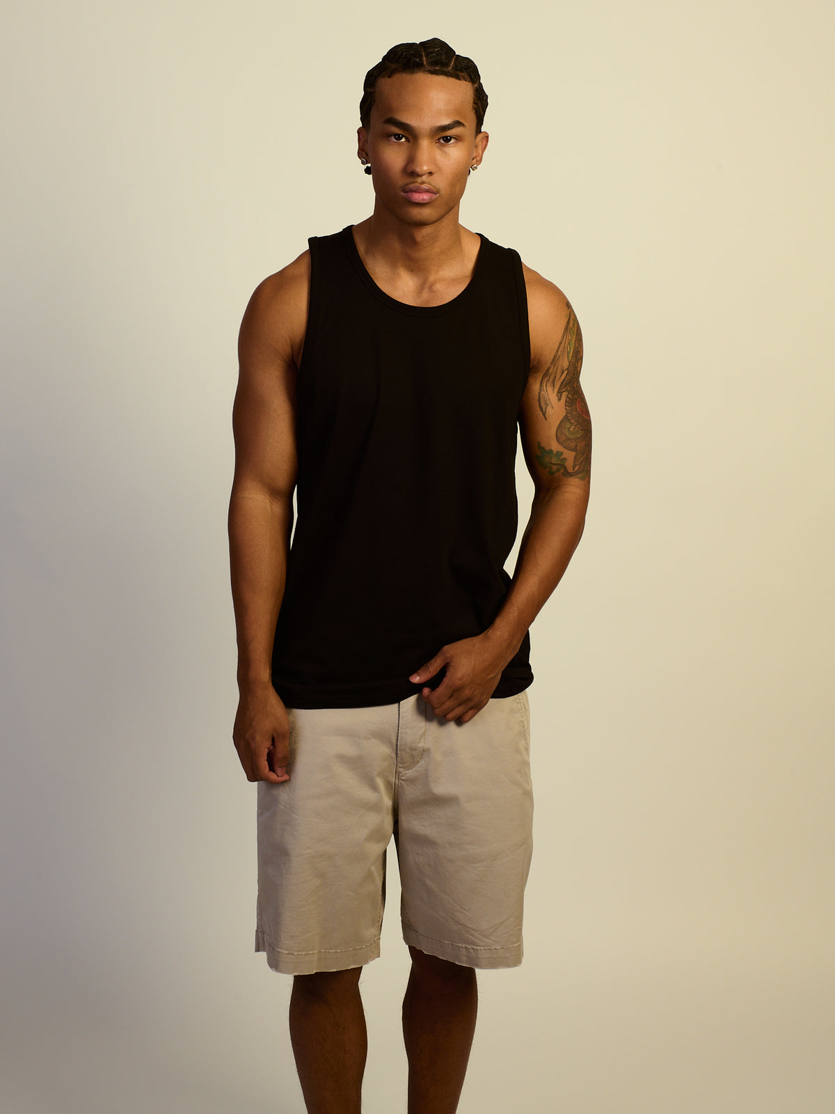 ESSENTIAL TANK - BLACK