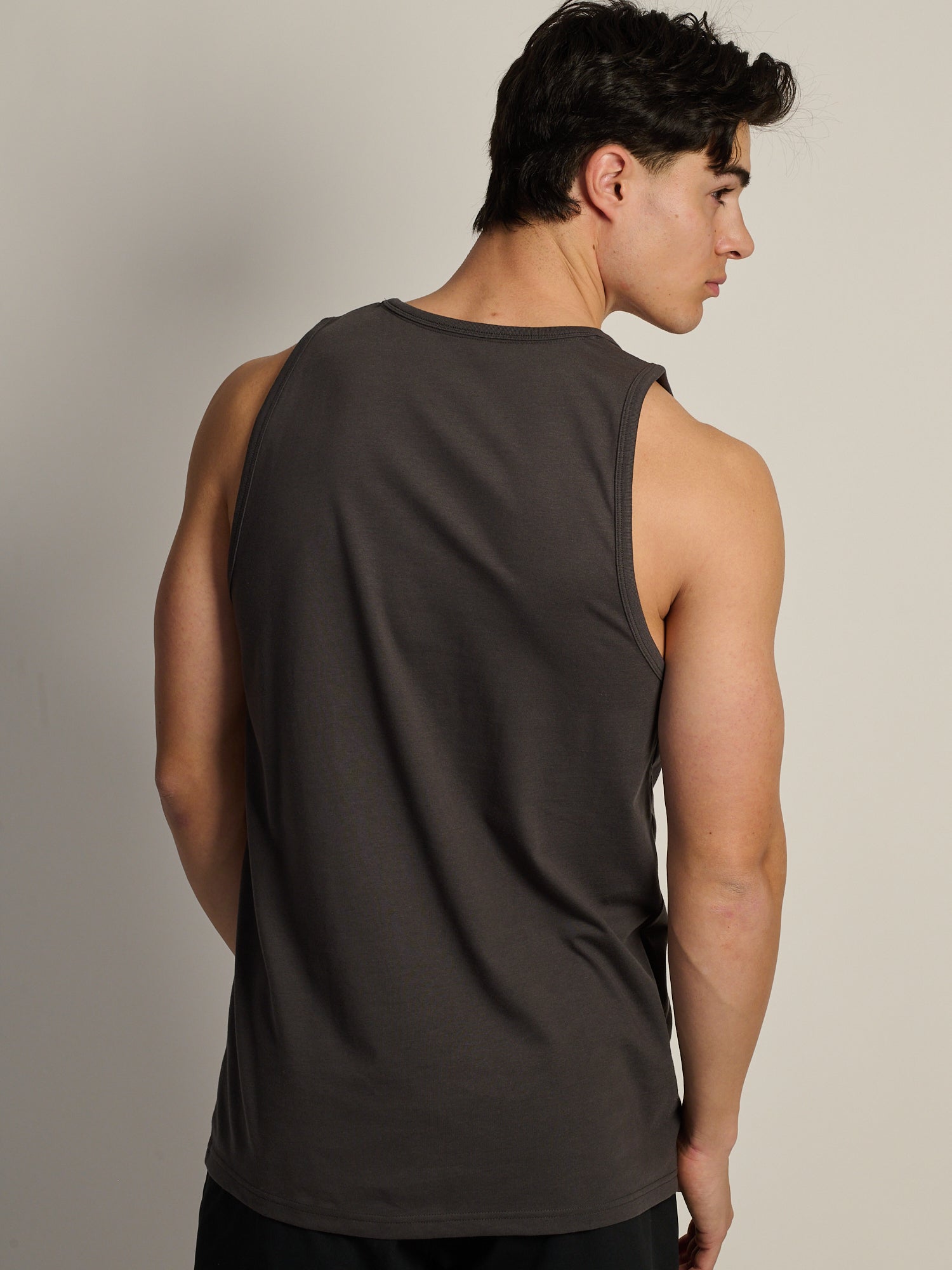 ESSENTIAL TANK - CHARCOAL