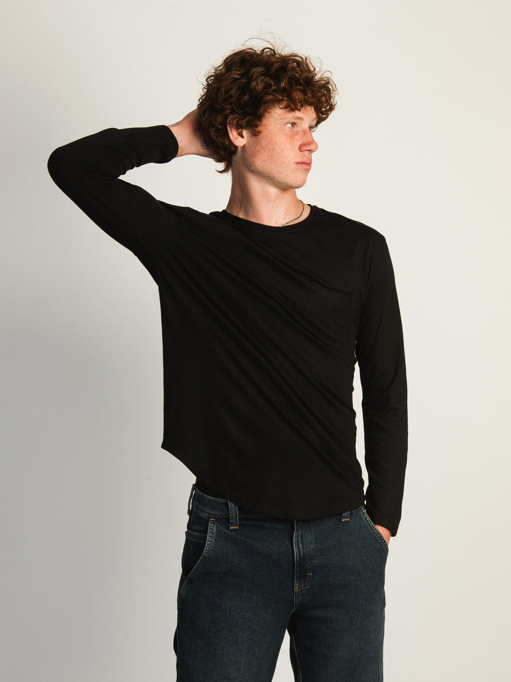 LONG SLEEVE LONGLINE TEE - BLACK