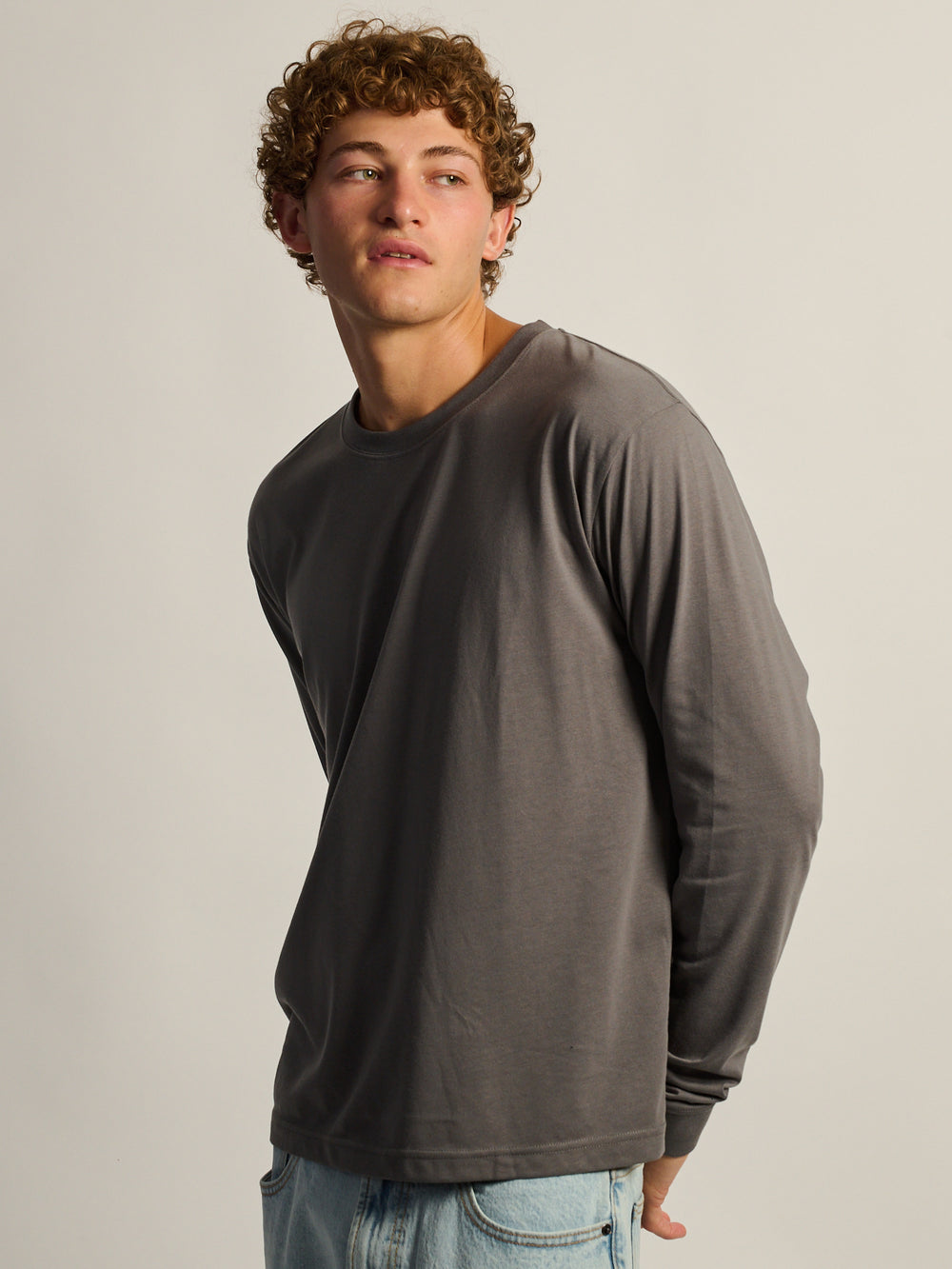 LONG SLEEVE TEE - CHARCOAL