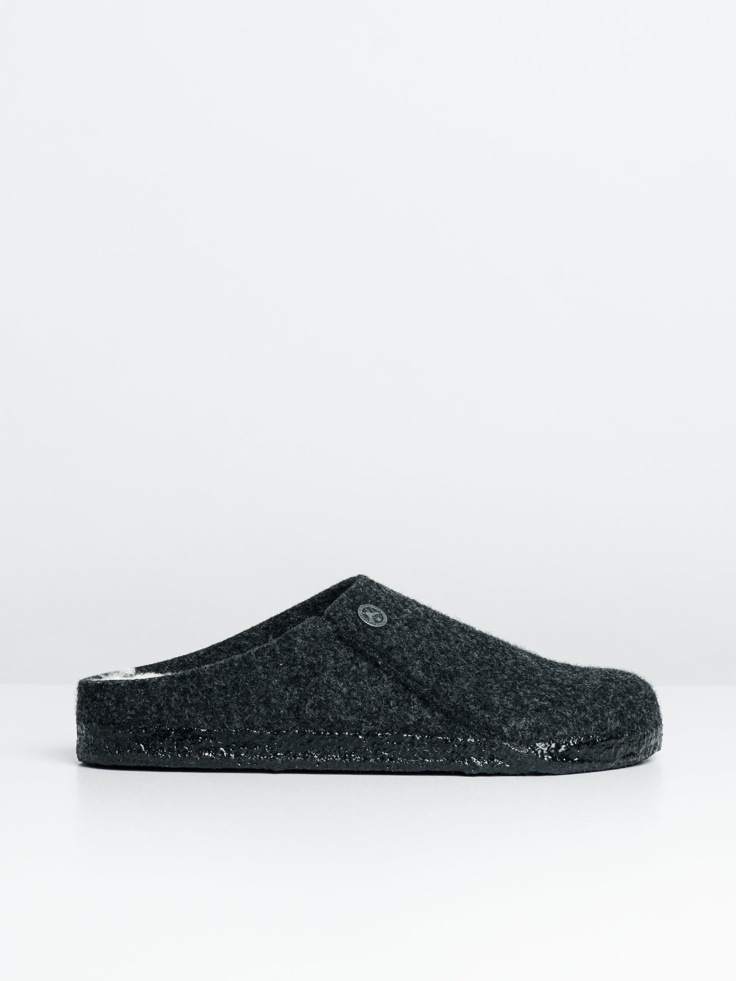 Narrow sale width slippers