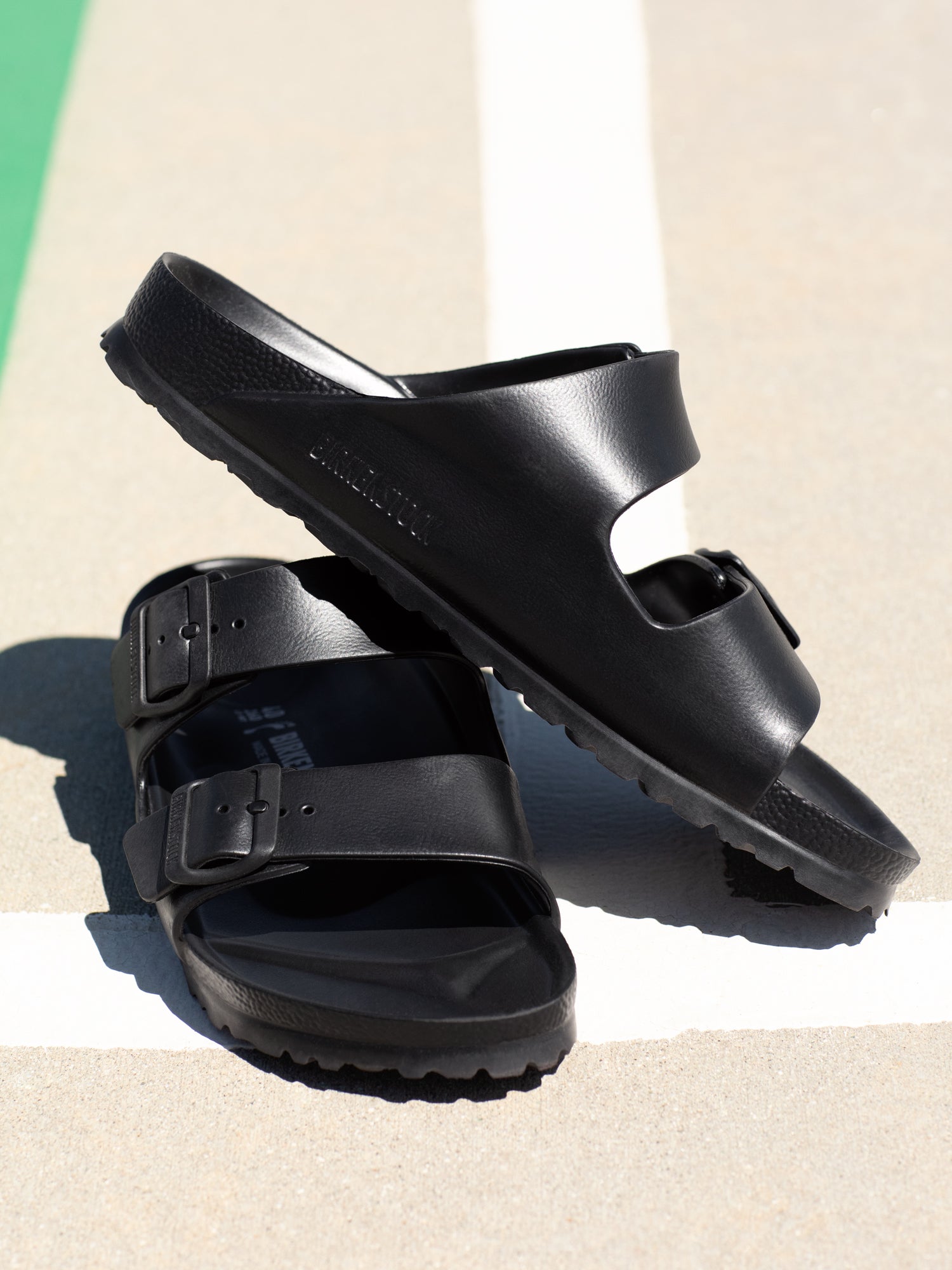 WOMENS BIRKENSTOCK ARIZONA EVA BLACK SANDALS - MEDIUM/NARROW