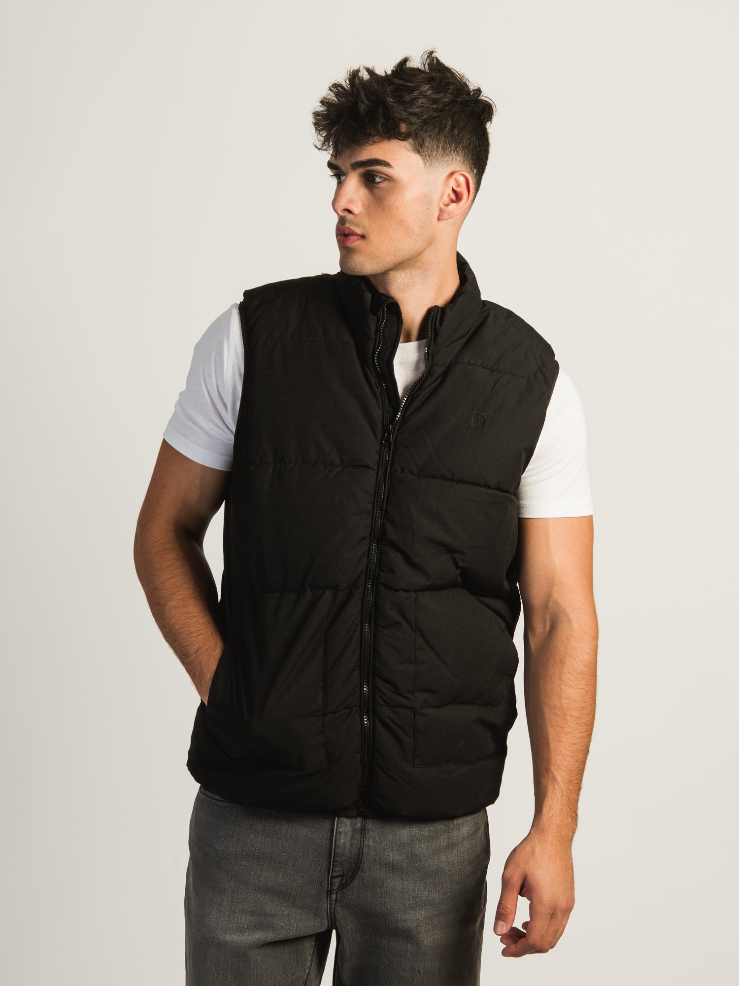 BLEND PUFFER VEST - BLACK CLEARANCE