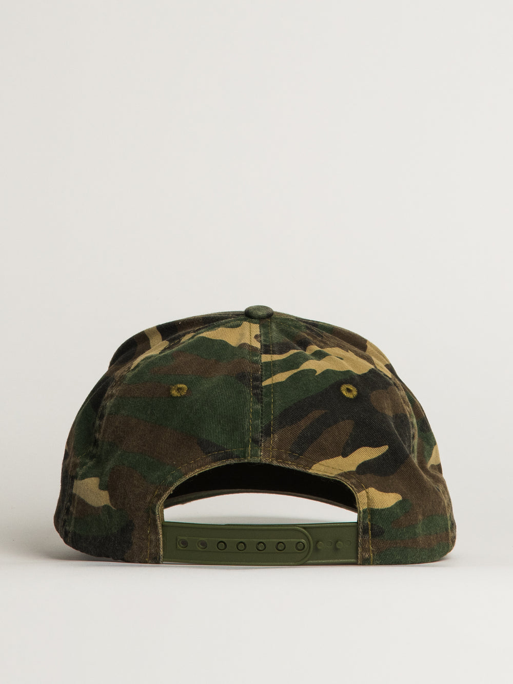 BUSCH CAMO SNAP HAT