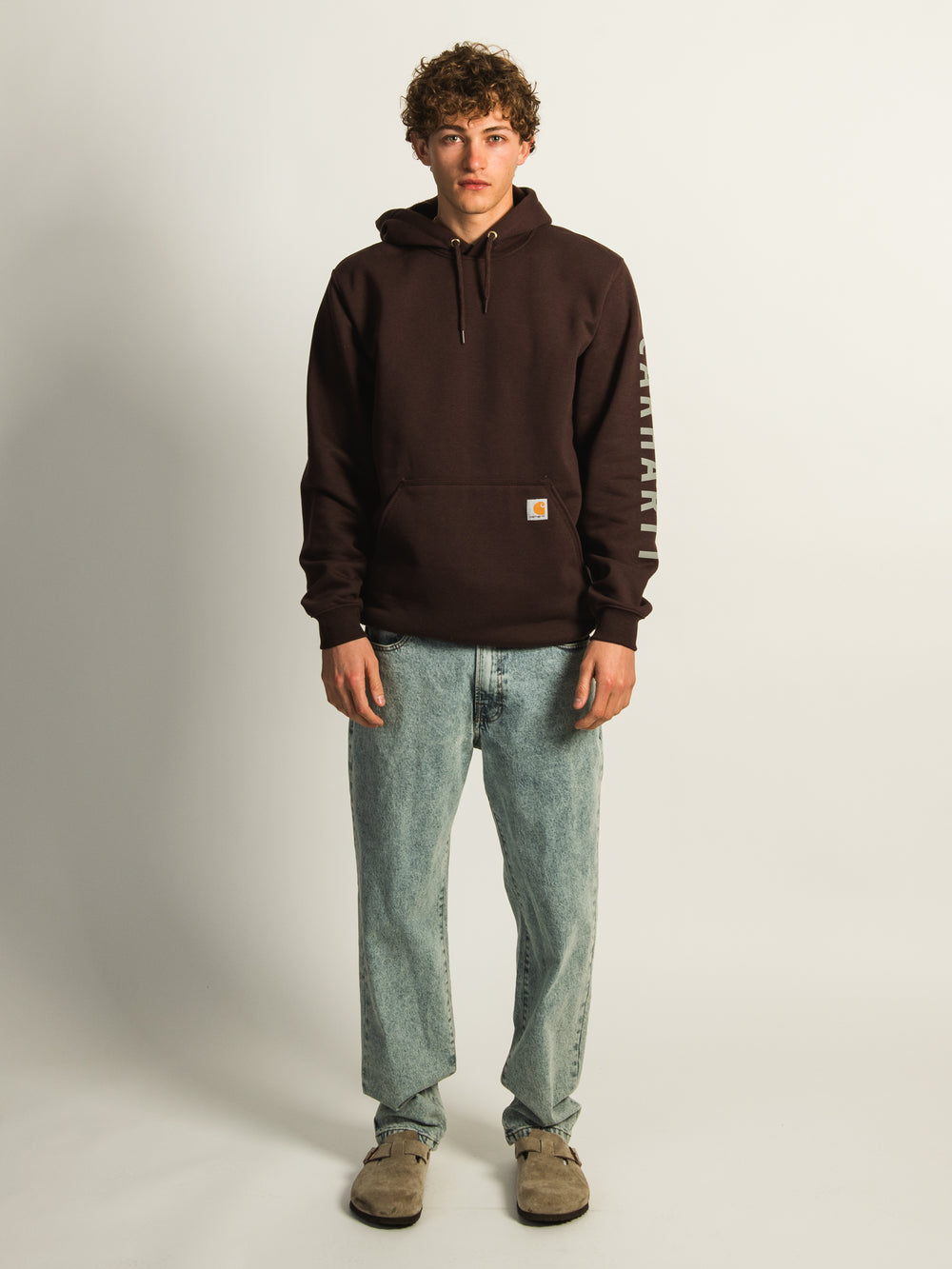 CARHARTT LOOSE FIT MIDWEIGHT LOGO GRAPHIC PULL OVER HOODIE - SEPIA