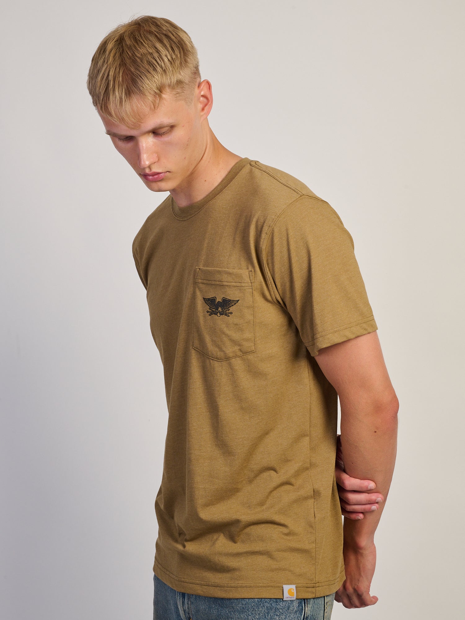 CARHARTT IRVINE HRDWRK EGL T-SHIRT