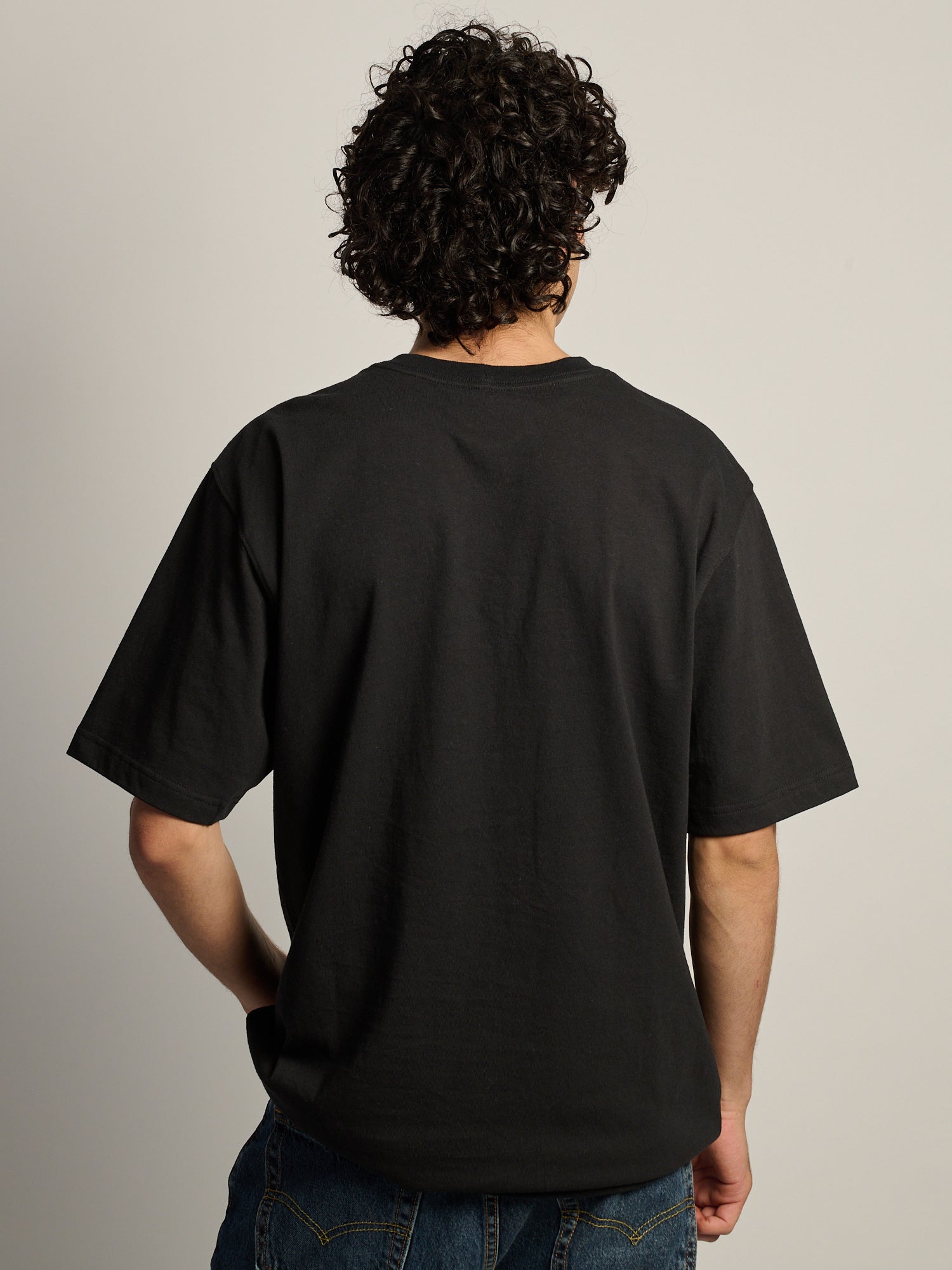 T-SHIRT À POCHES POUR HOMME