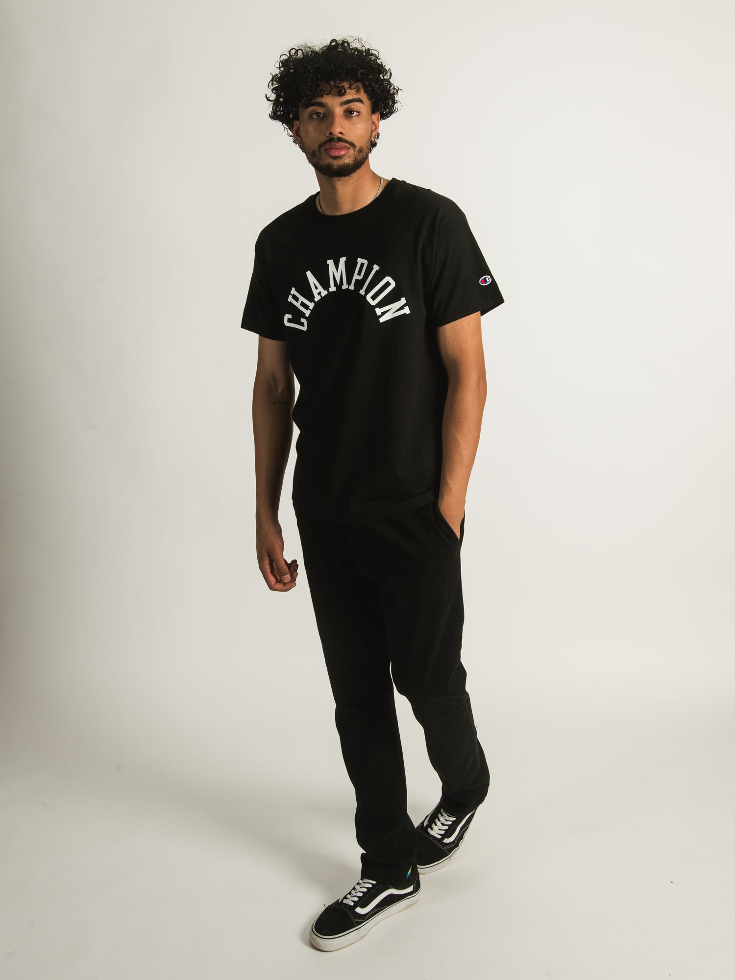 CHAMPION CLASSIC GRAPHIC T-SHIRT - CLEARANCE