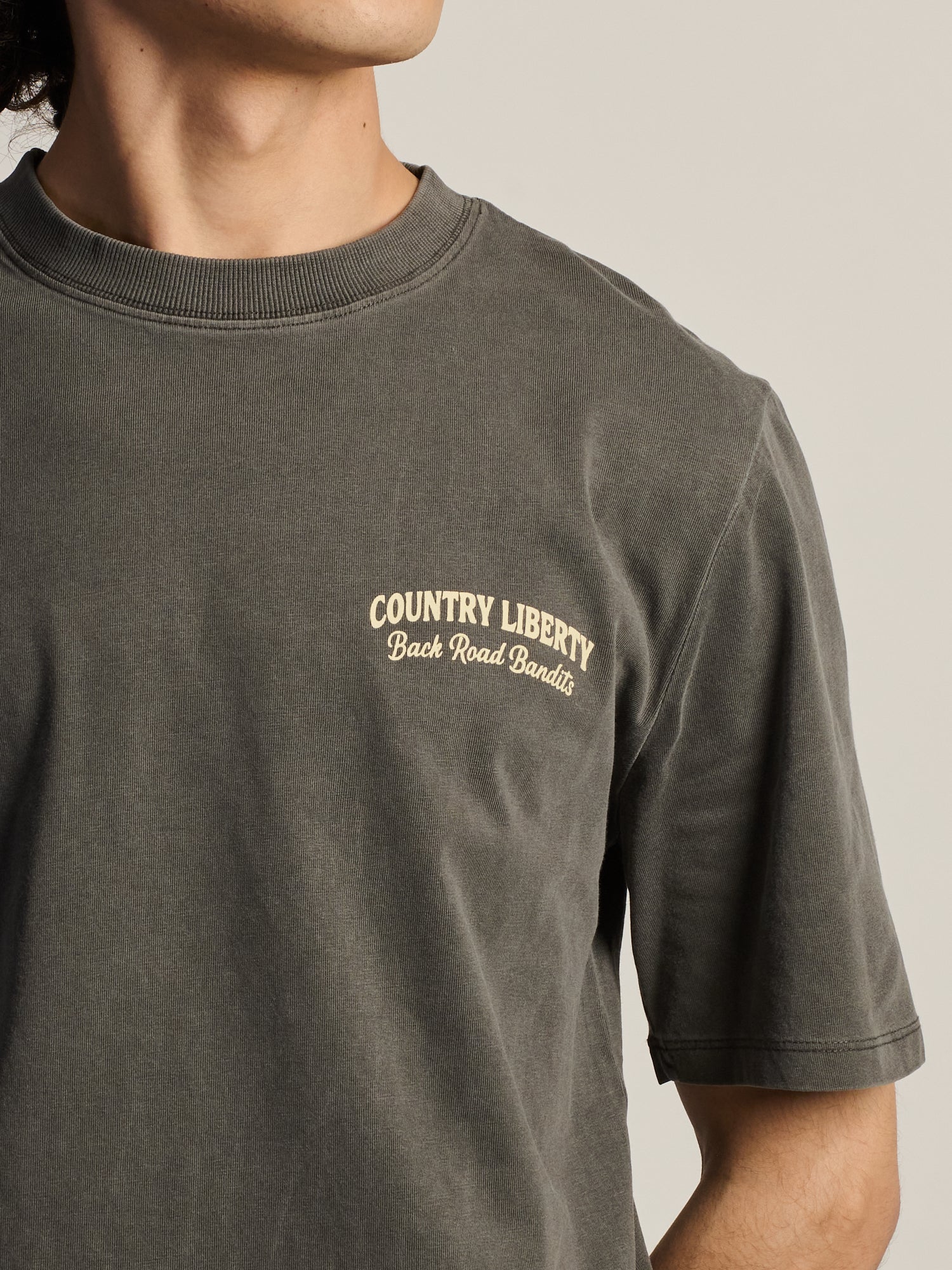 COUNTRY LIBERTY BACK ROAD BANDITS T-SHIRT
