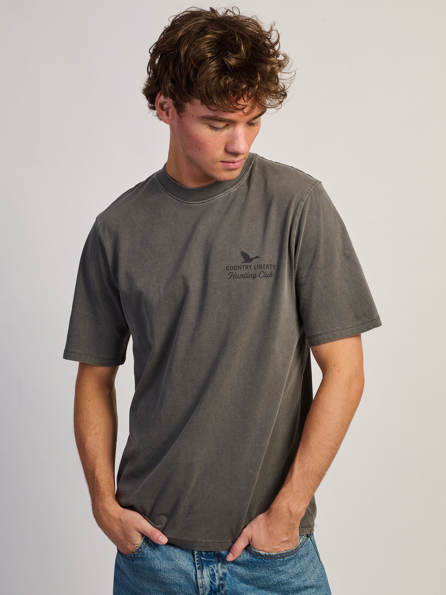 T-SHIRT COUNTRY LIBERTY HUNTING CLUB - GRIS DÉLAVÉ
