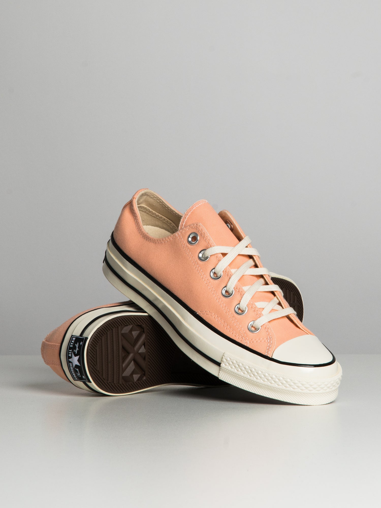 Converse chuck 70 store peach