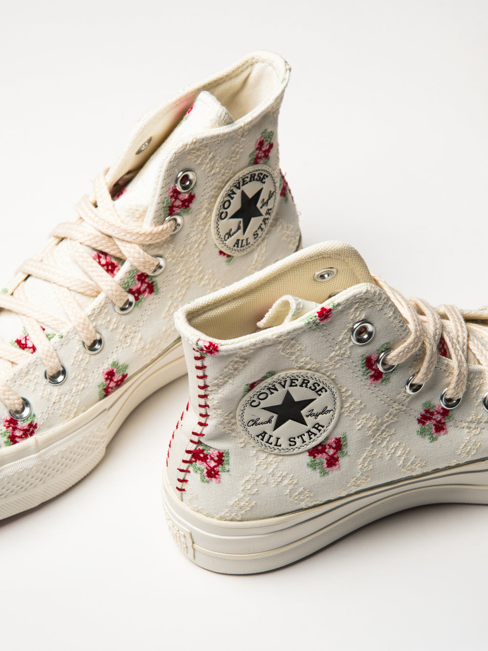 WOMENS CONVERSE CHUCK TAYLOR ALL-STARS LIFT HIGH TOP