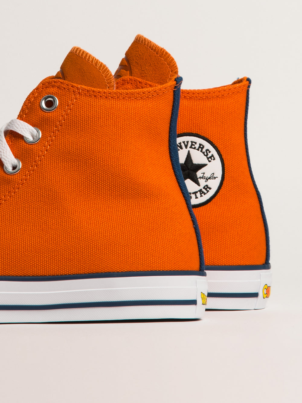 BASKETS CONVERSE CHUCK TAYLOR ALL-STARS HI GOKU - ORANGE
