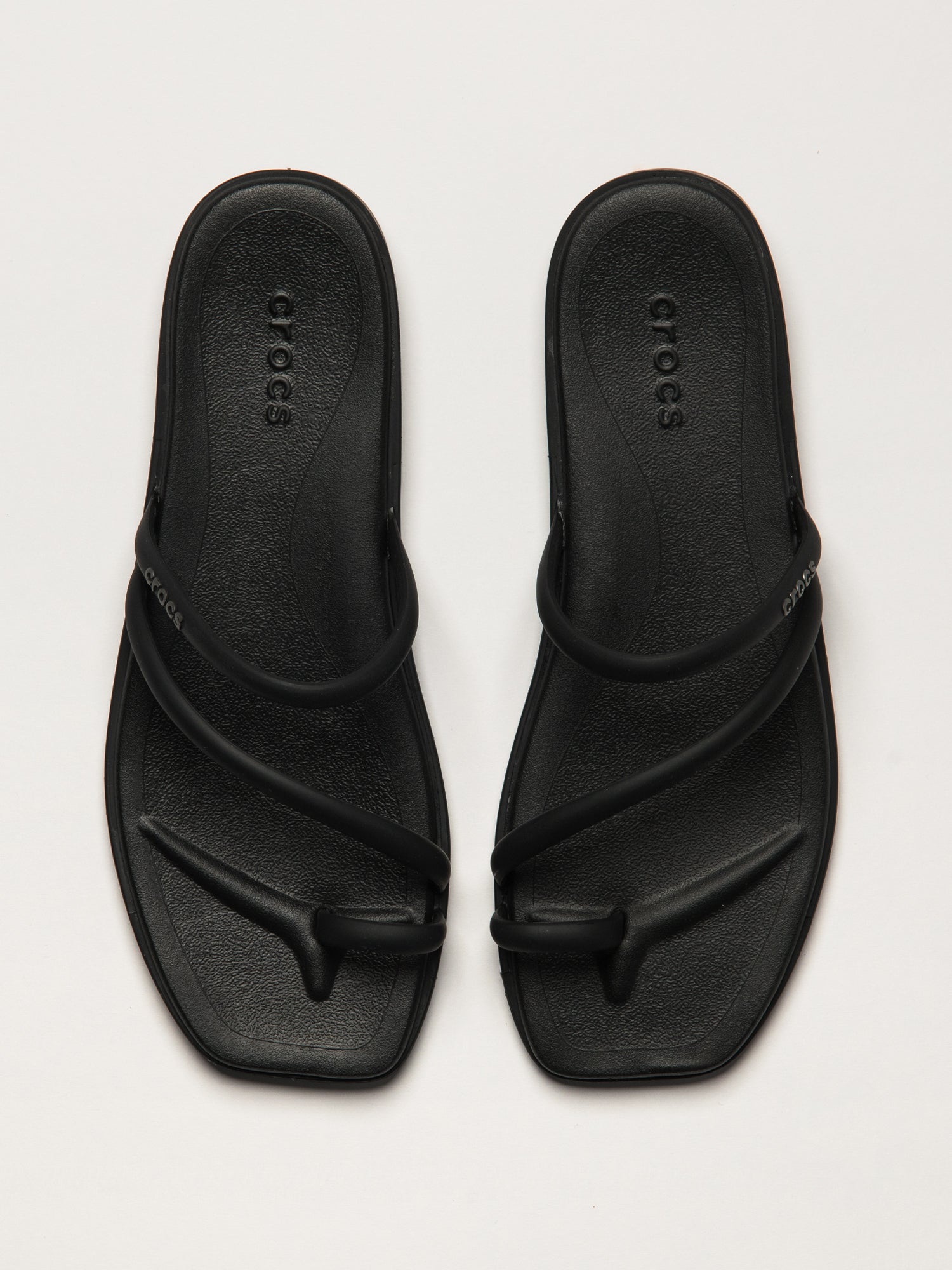 WOMENS CROCS MIAMI TOE LOOP SANDAL - BLACK