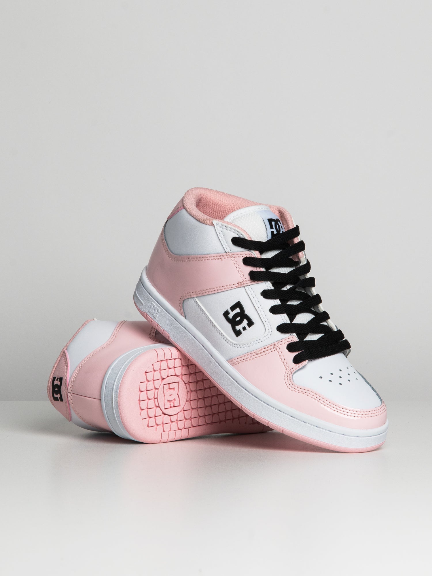 Dc high top sale shoes womens