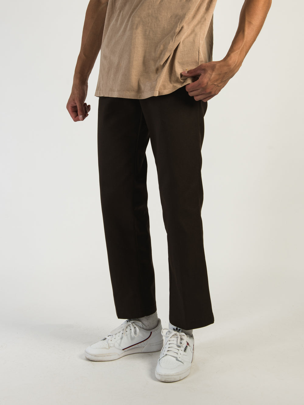  Dickies womens Flex Slim Fit Work Utility Pants, Black, 6 US:  Clothing, Shoes & Jewelry