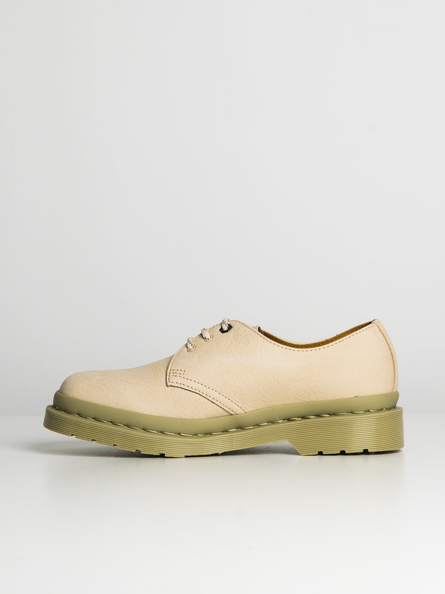 Dr martens clearance 146 nubuck