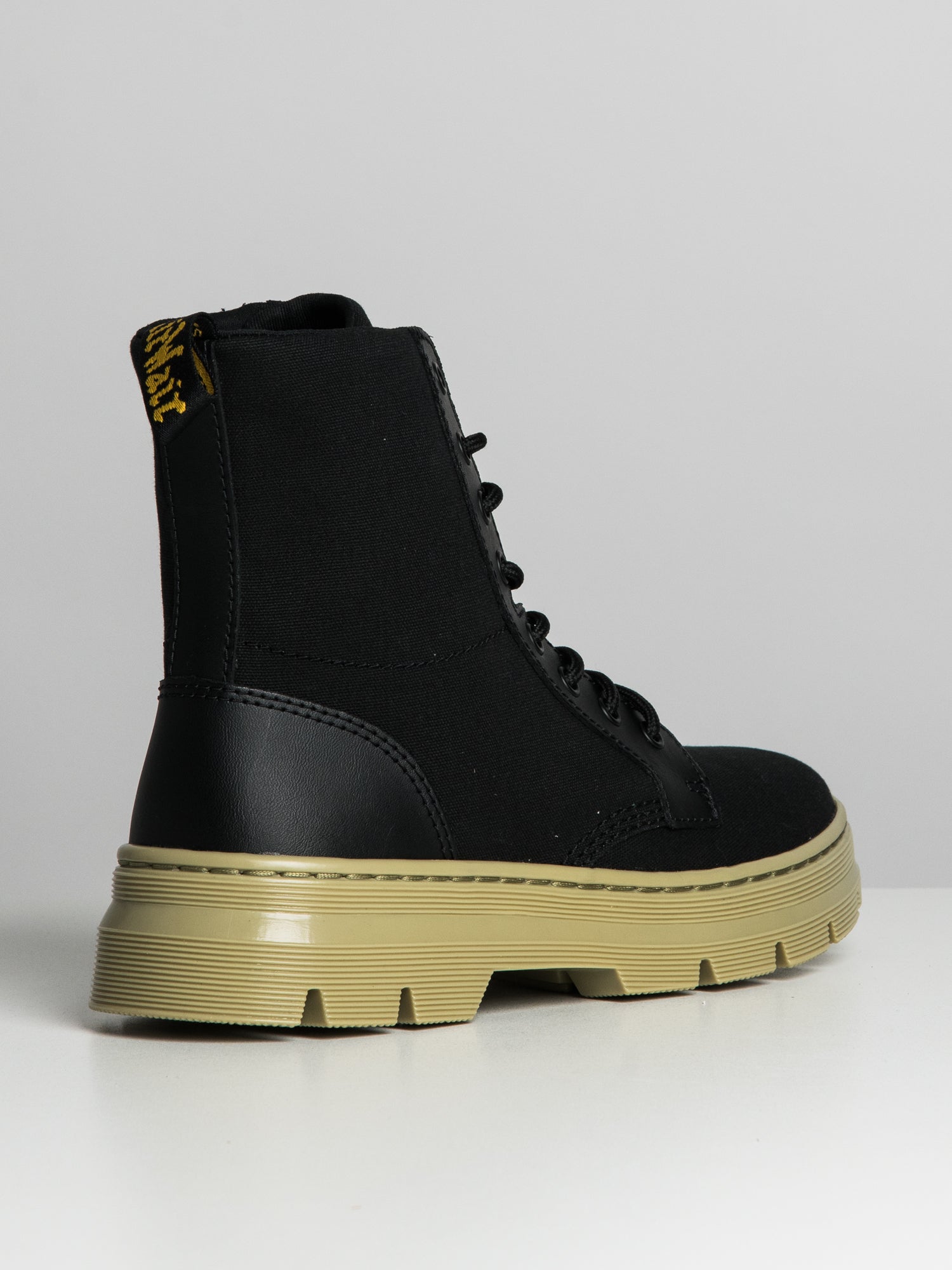 Dr martens hot sale canvas mens