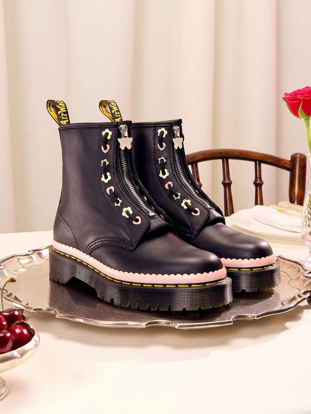 WOMENS DR MARTENS 1460 PASCAL BEX FRONT ZIP SHORT BOOT