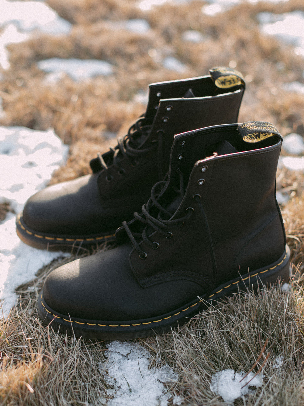 WOMENS DR MARTENS NAPPA LEATHER LACE UP BOOTS