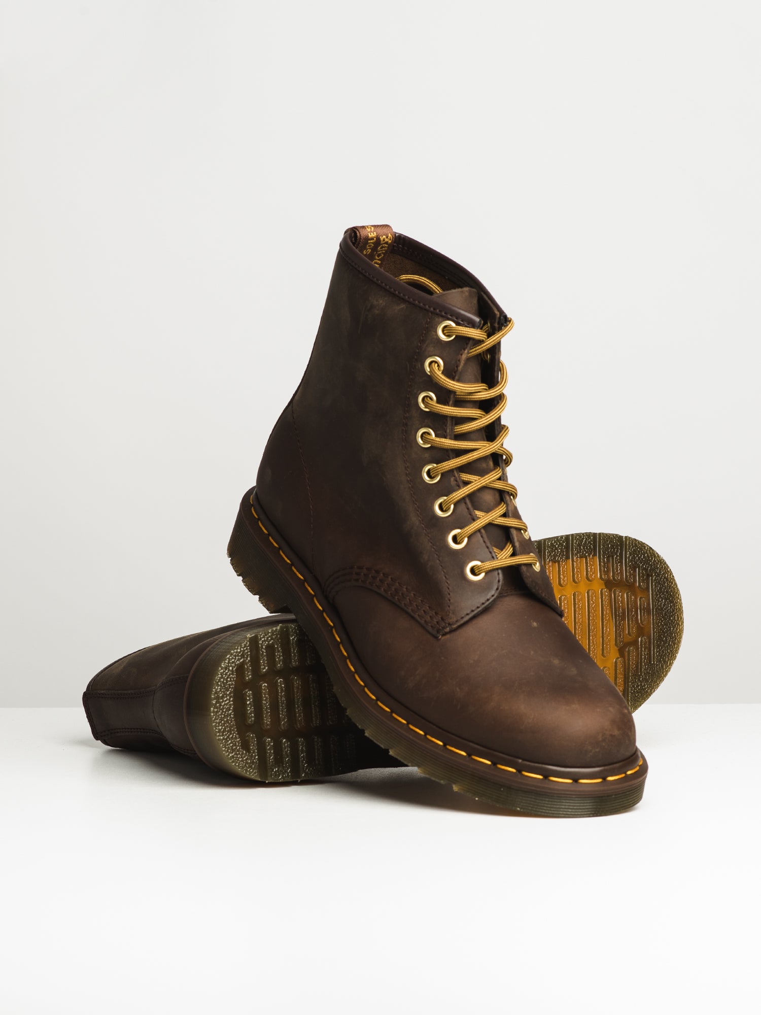 Dr martens mens hot sale boots 1460