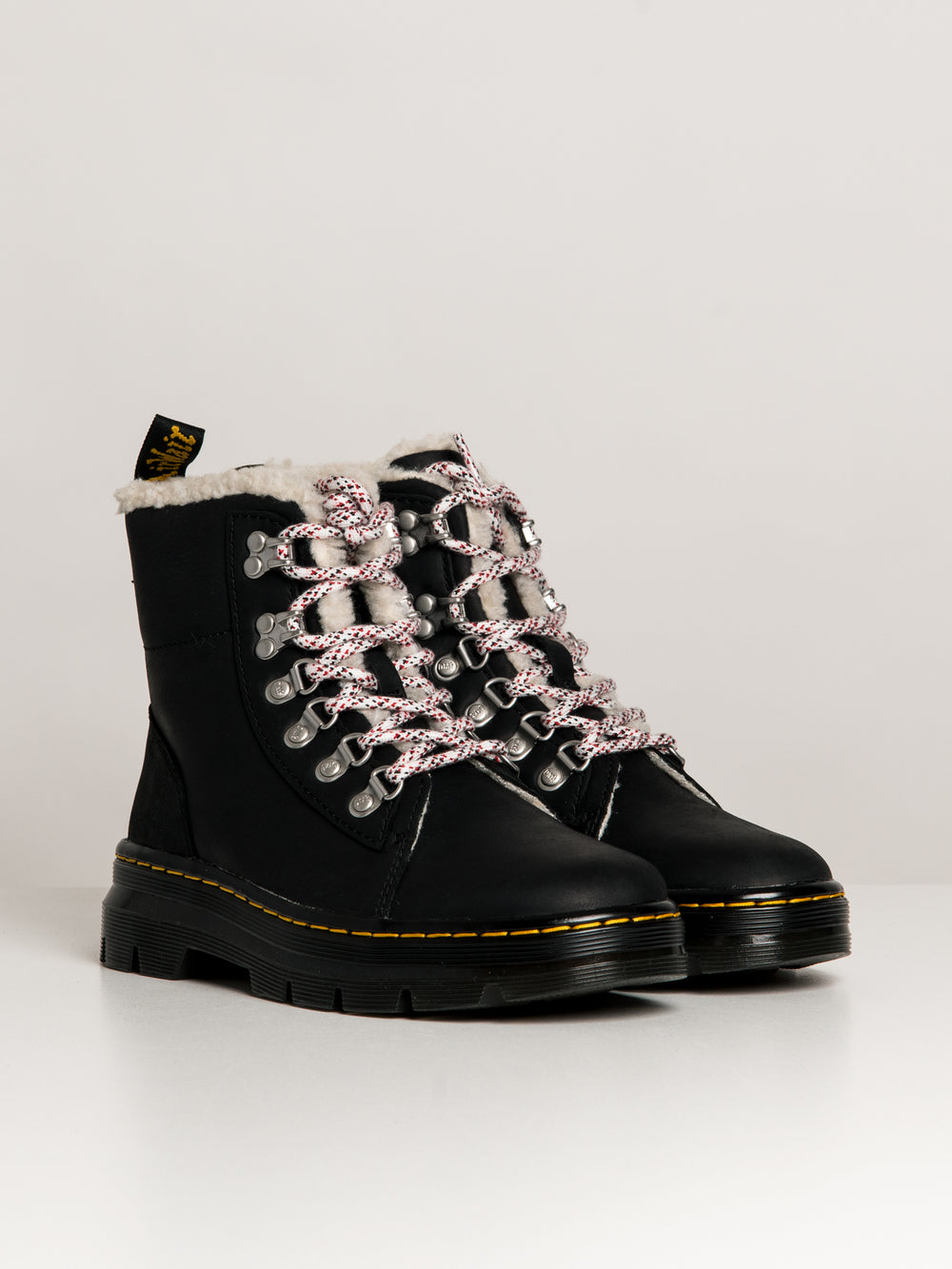 WOMENS DR MARTENS COMBS WYOMING BOOT