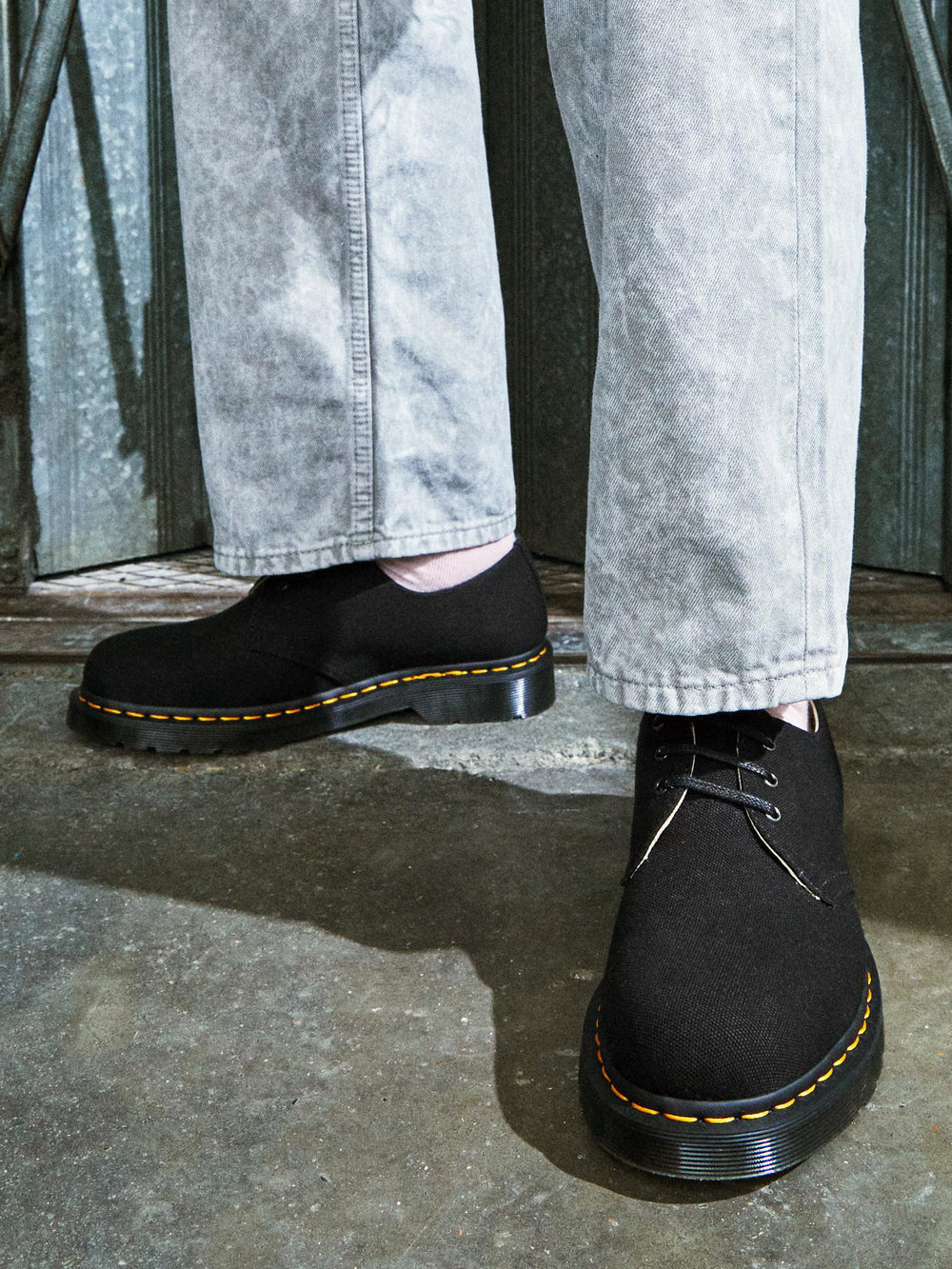 Shoes Outfit Dr Martens Y Jeans MENS DR MARTENS 1461 NATURAL