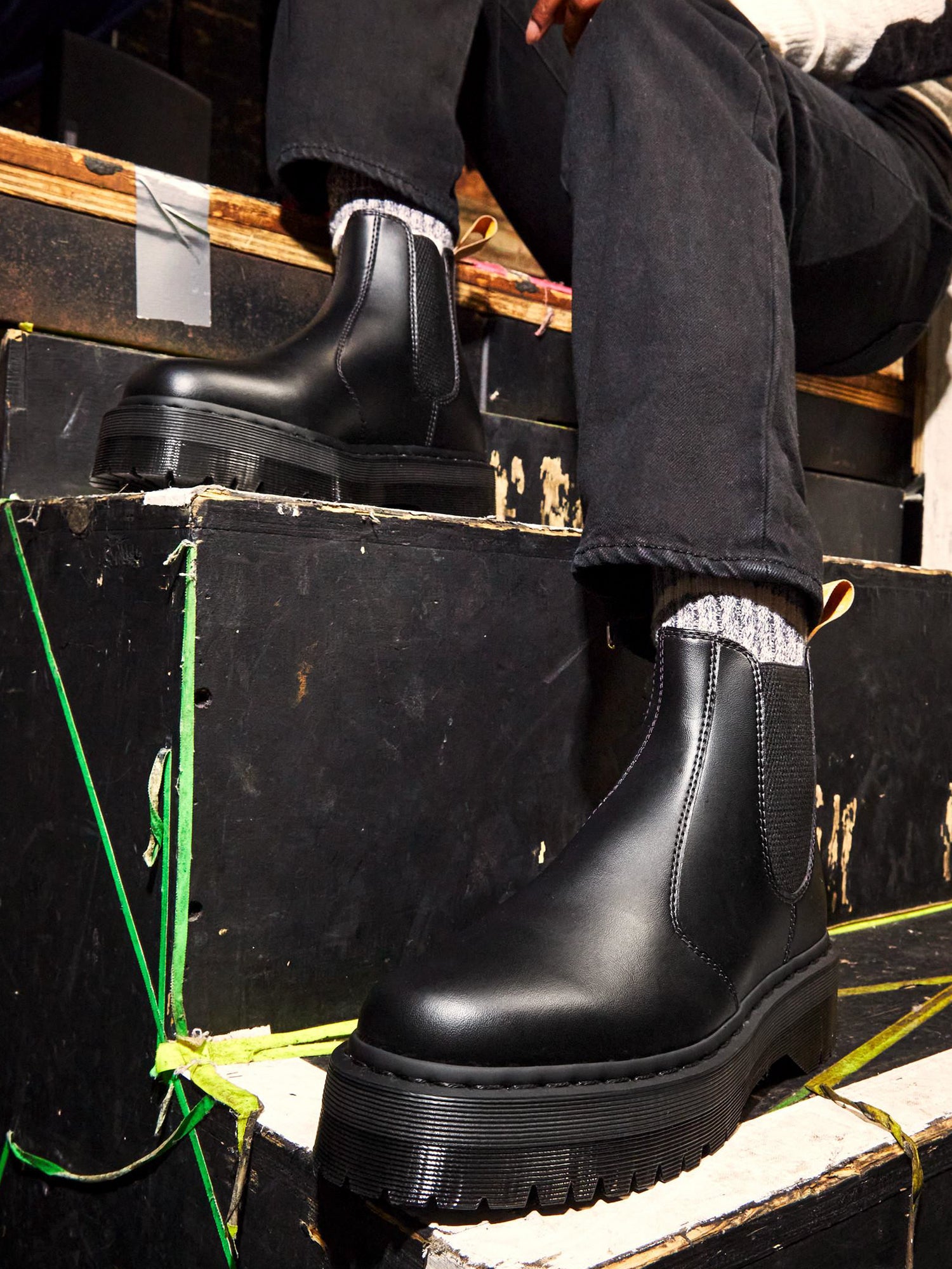 Dr martens sale vegan platform