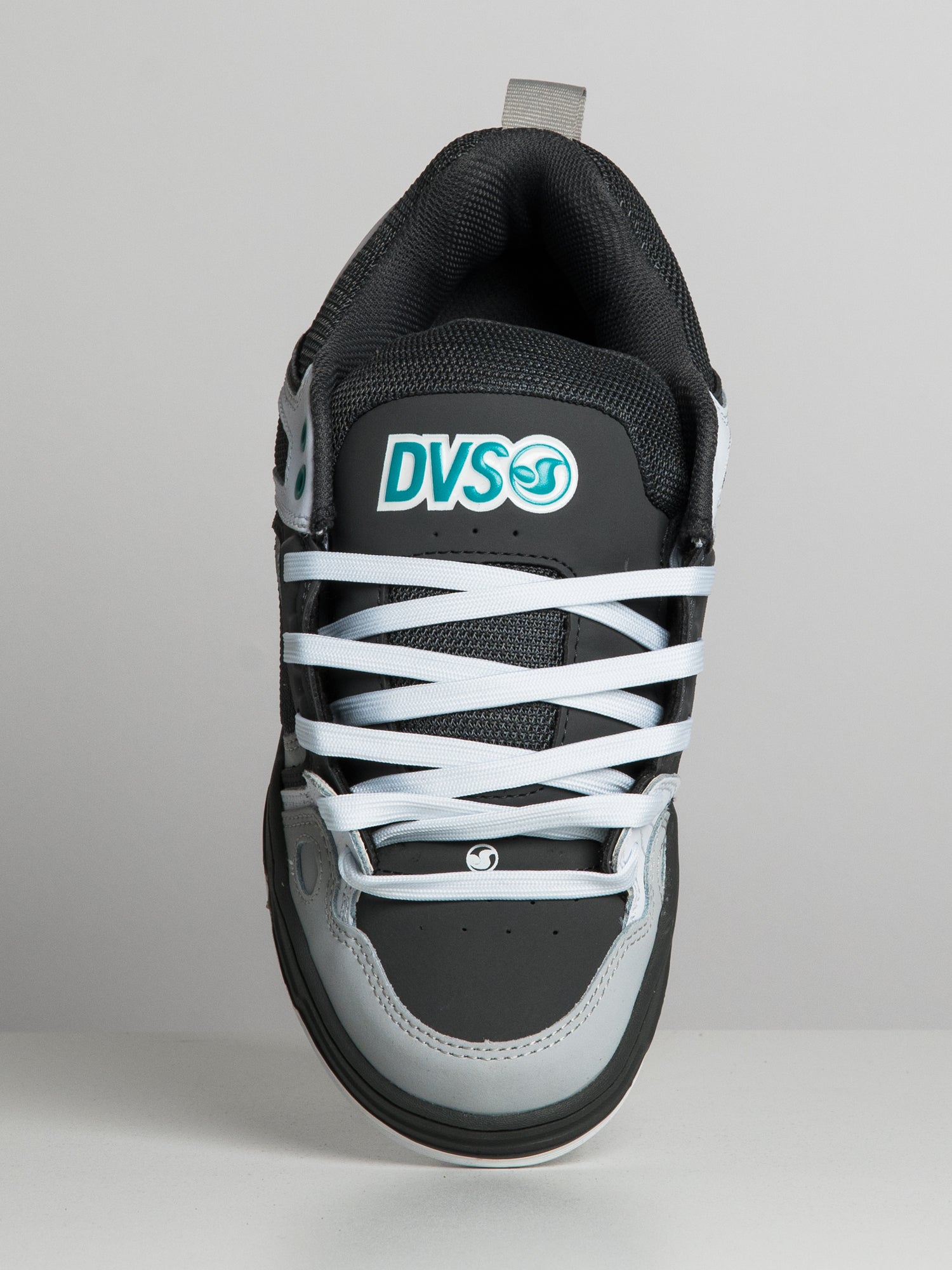 Dvs skate sale