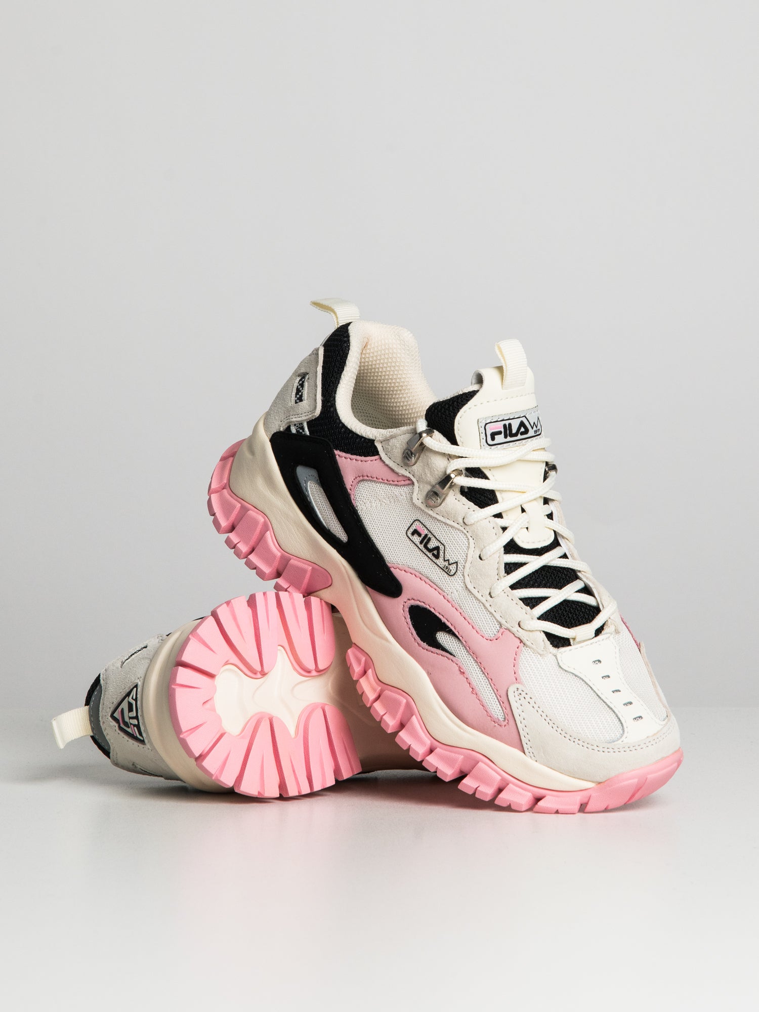 Fila deals pink women