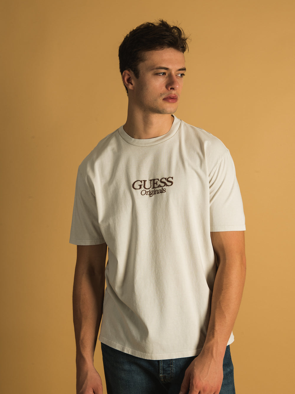 GUESS ORIGINAL BRENT LOGO SCRIPT T-SHIRT  - CLEARANCE