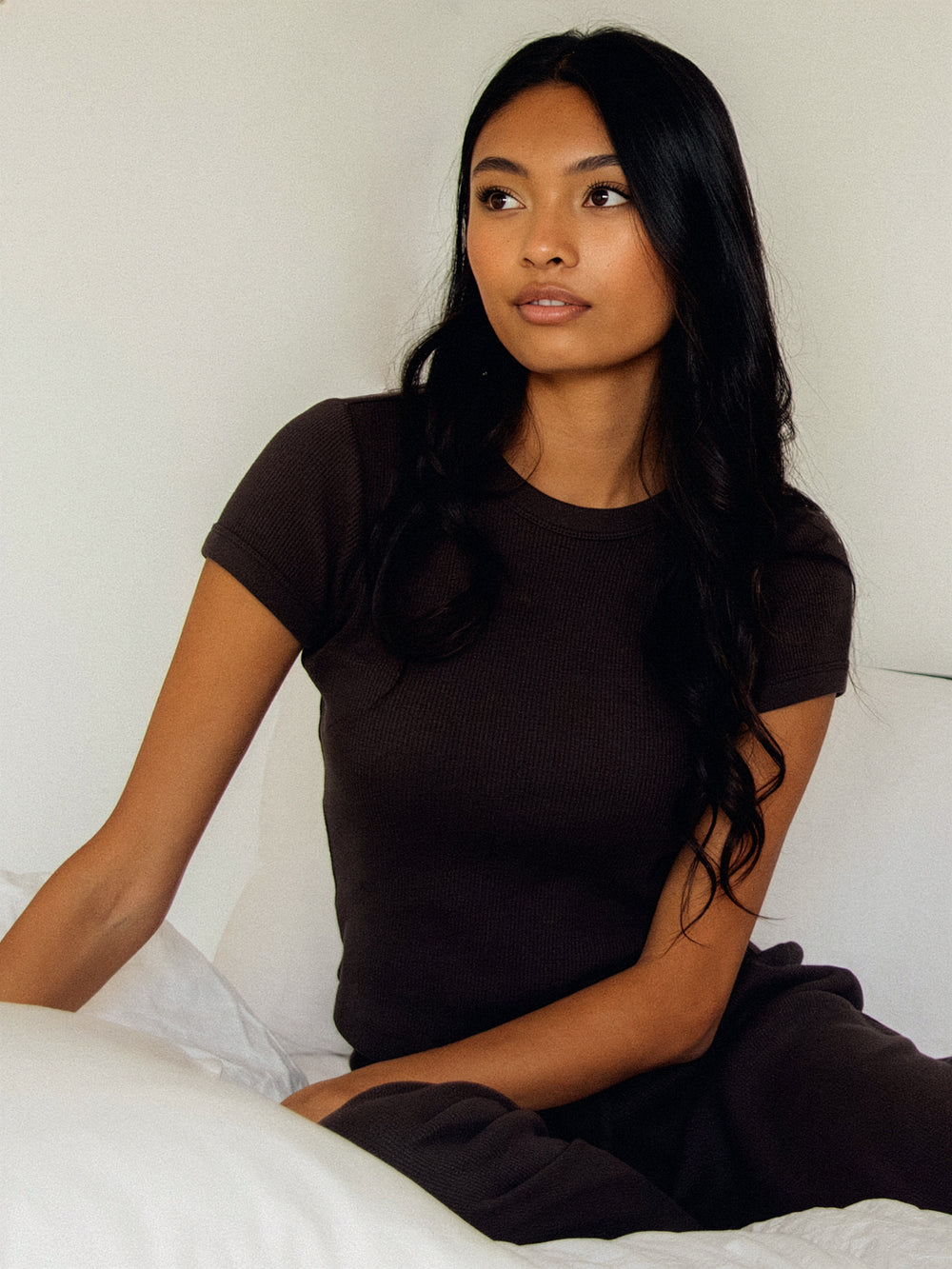 HARLOW ESSENTIAL RIBBED BABY TEE