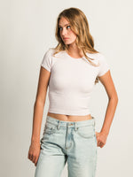 HARLOW RIBBED SEAMLESS TEE - BABY PINK