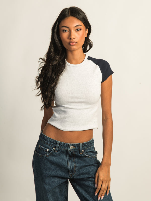 HARLOW MISSY RAGLAN TEE - CLOUD