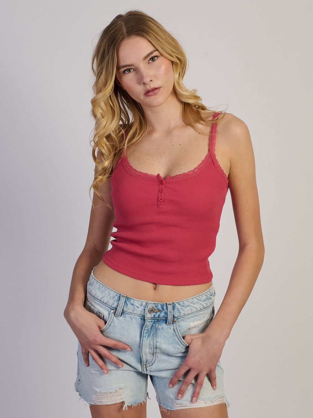 CAMISOLE HARLOW HANNAH – ROUGE DÉLAVÉ