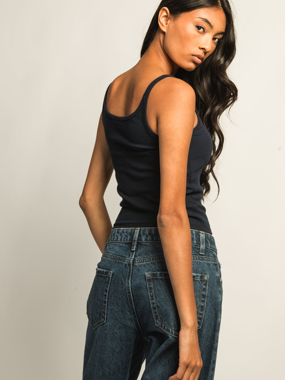 HARLOW ESSENTIAL RIBBED TANK TOP - NAVY