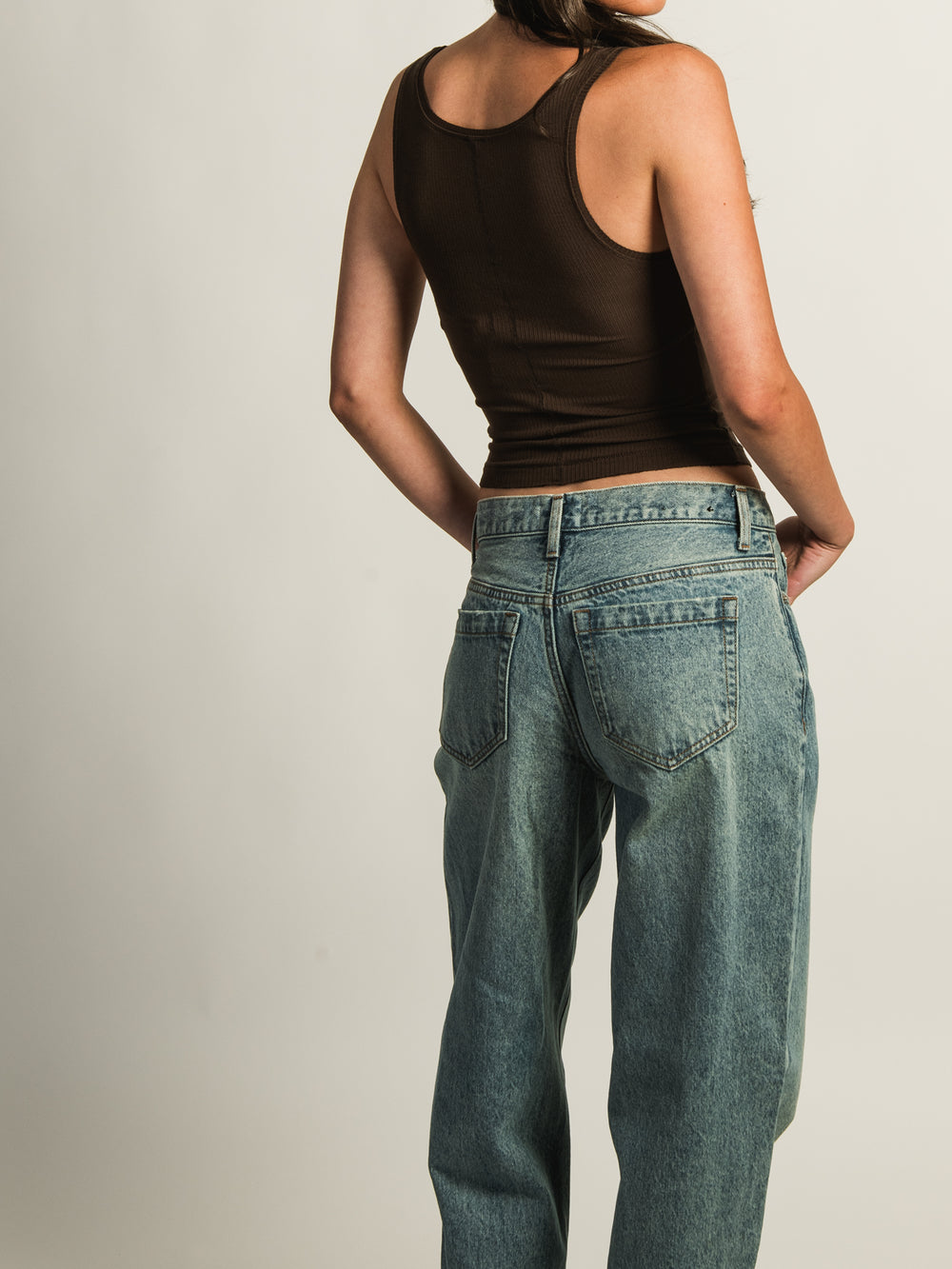 HARLOW ESSENTIAL LUXE TANK TOP - CHOCOLATE