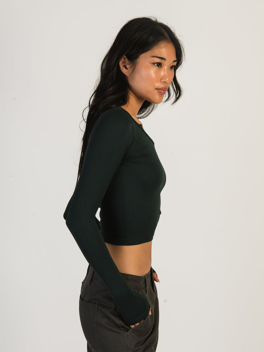 HARLOW HARPER SEAMLESS NOTCH LONG SLEEVE - FOREST