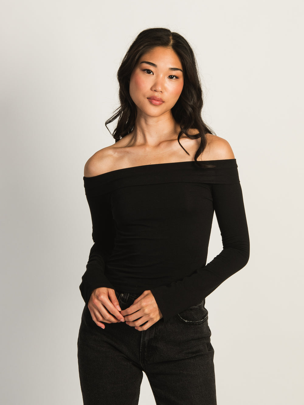 HARLOW KAITLYN OFF-THE-SHOULDER LONG SLEEVE - BLACK