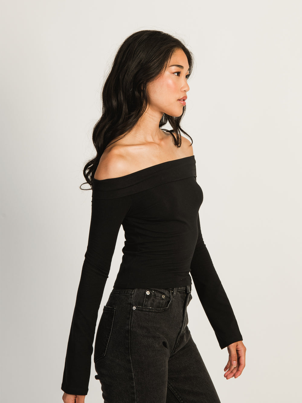 HARLOW KAITLYN OFF-THE-SHOULDER LONG SLEEVE - BLACK