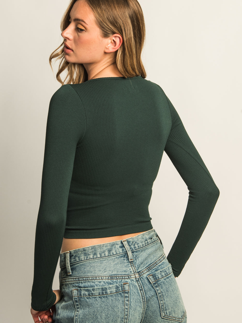 HARLOW HARPER NOTCH LONG SLEEVE TEE - FOREST