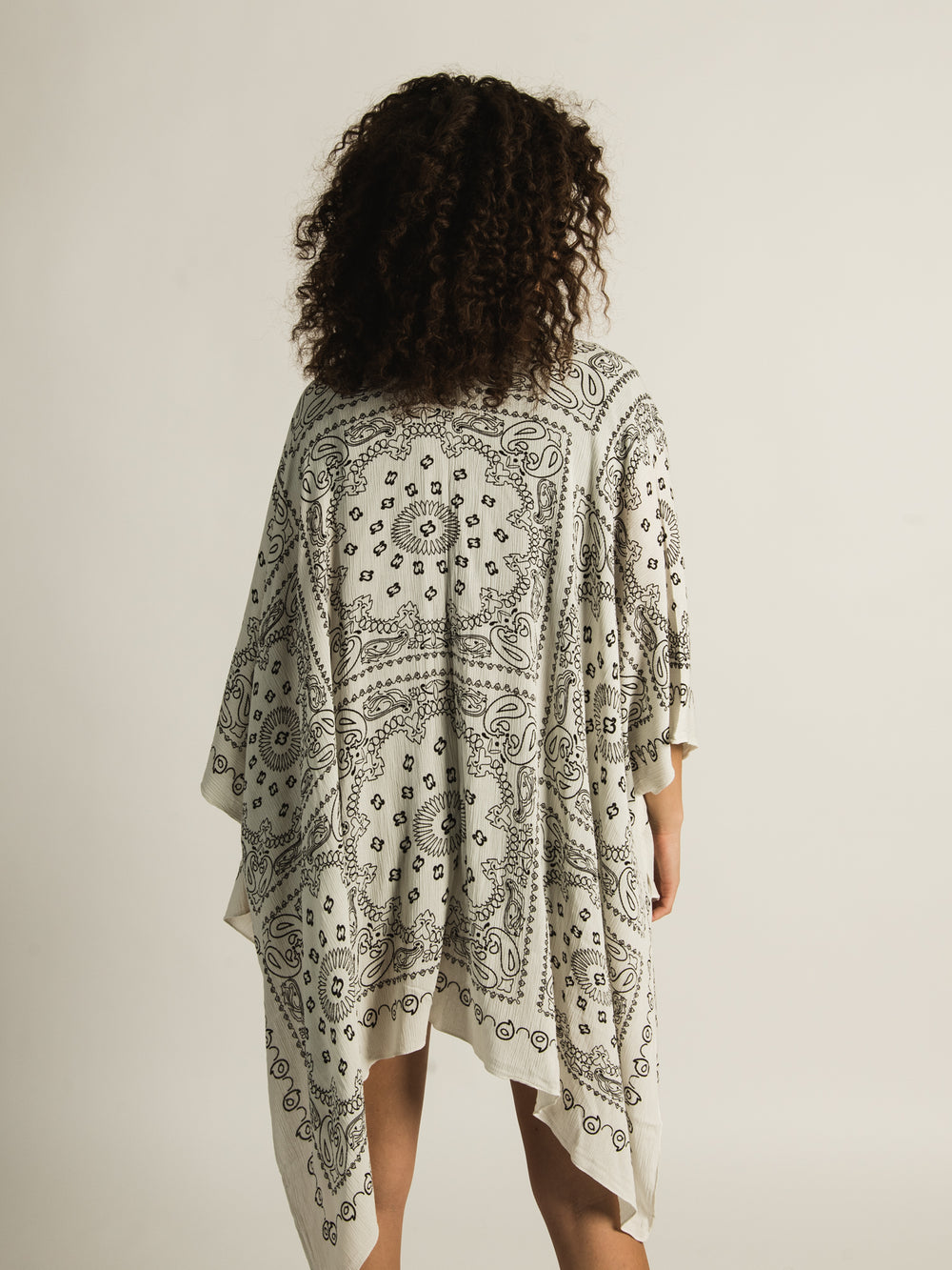 HARLOW KIMONO JUNO